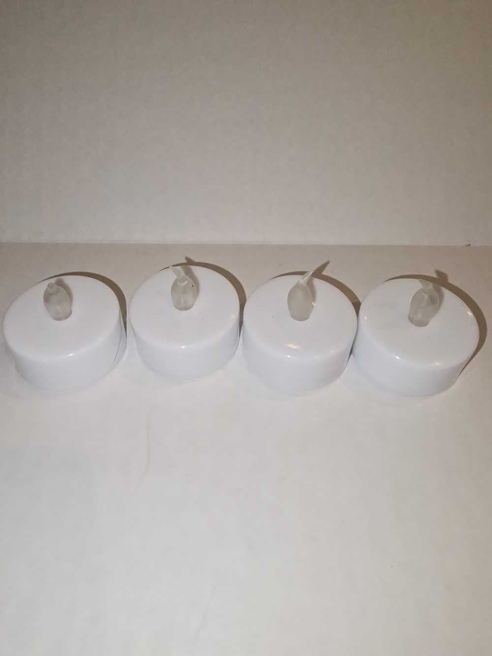 24 LED W/batteries Included Tea Light Candles